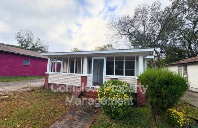 Photo of 18 Center Street