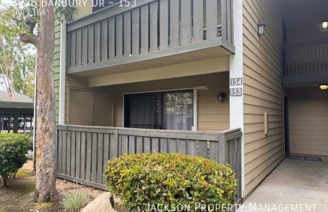 3535 Banbury Dr