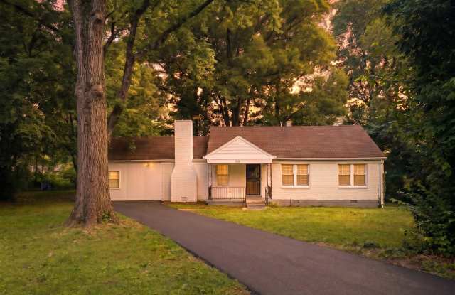 Newly Renovated 3-Bedroom Home in Memphis– Available Now!