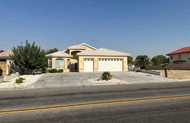 Photo of Golf Course Home