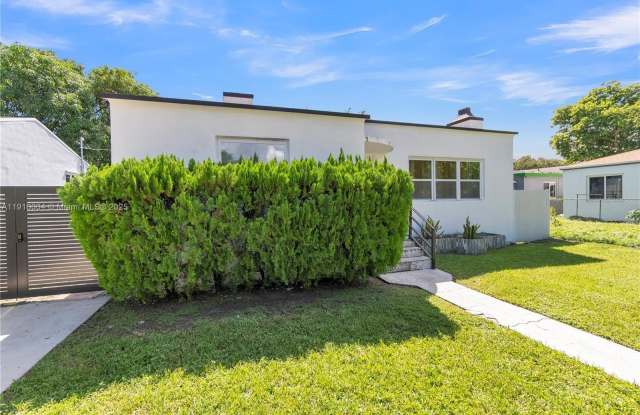 Photo of 774 774 NW 49TH St