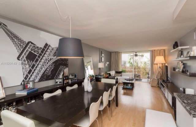 Photo of 947 Lenox Ave