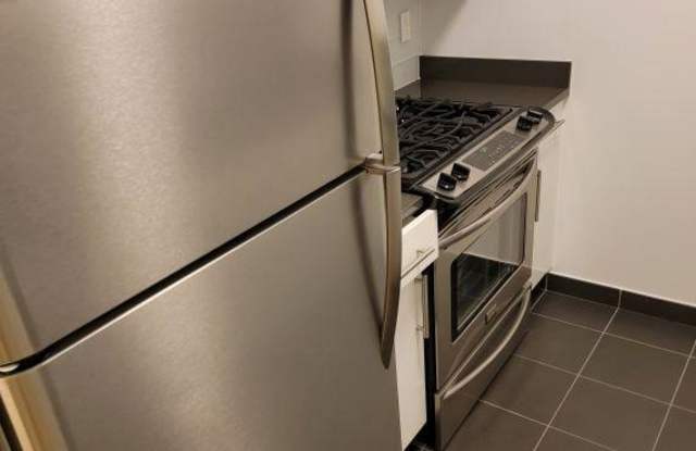 4540 Center Boulevard