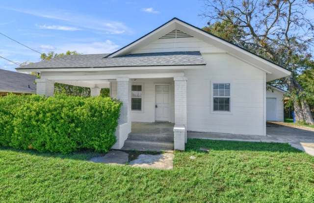 638 Gilcrease Street