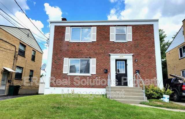 Photo of 1808 Crest Hill Avenue