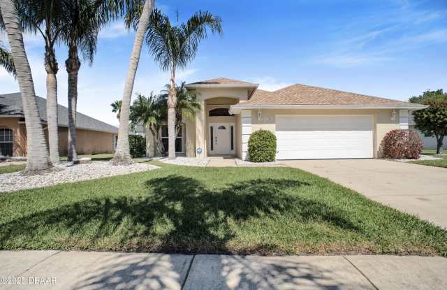 6115 Sabal Point Circle