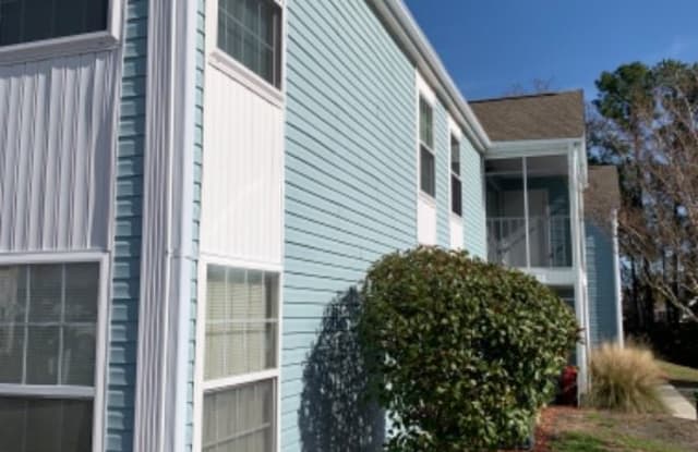 2122 Clearwater Dr - 2122 Clearwater Dr, Garden City, SC 29575