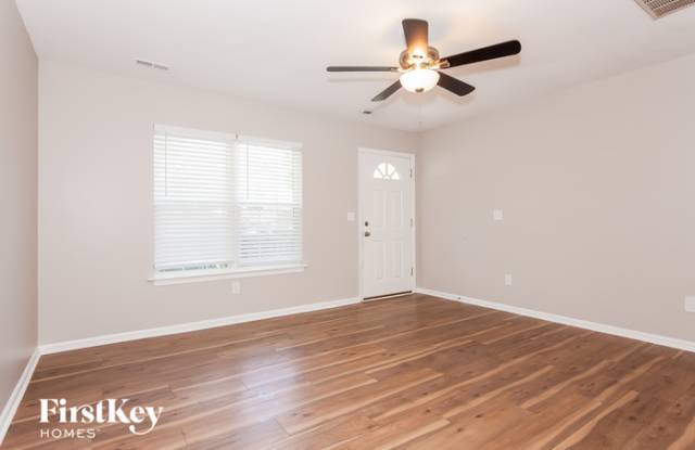 1423 Peach Park Lane