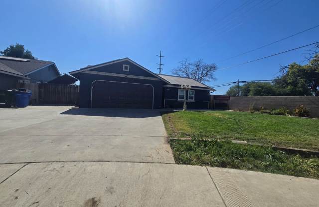 3 Br 2 Ba home available