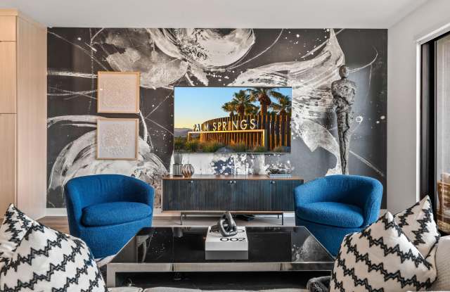 438 Huddle Springs Way