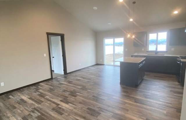 SINGLE FAMILY HOME ON PRADERA (APP#152)