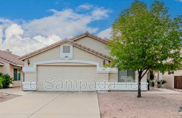 1448 N Saddle Street