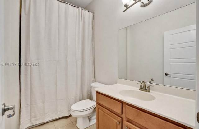 760 NE 193RD TER #0 MIAMI, FL 33179
