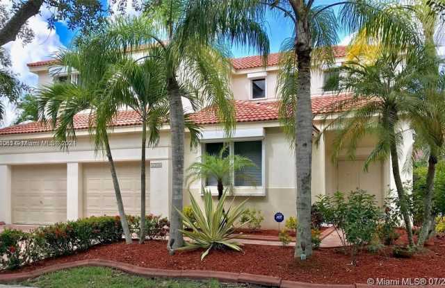 1306 Camellia Cir