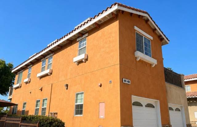 Beautiful 2 bed 2 1/2 bath Condo in Redlands, Ca.
