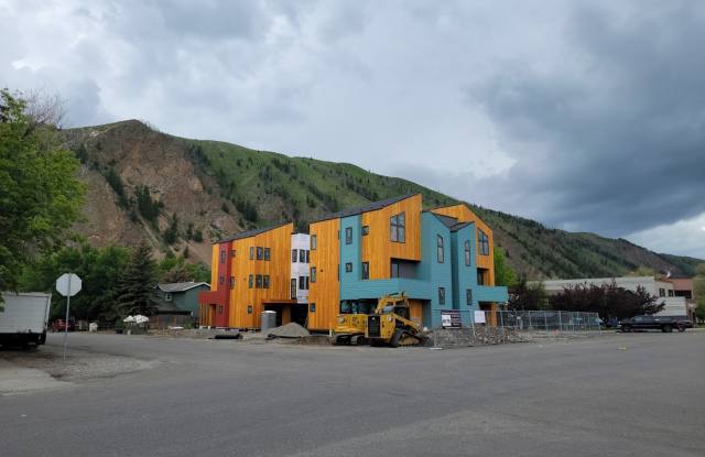 Photo of 109 Spruce Street - 1