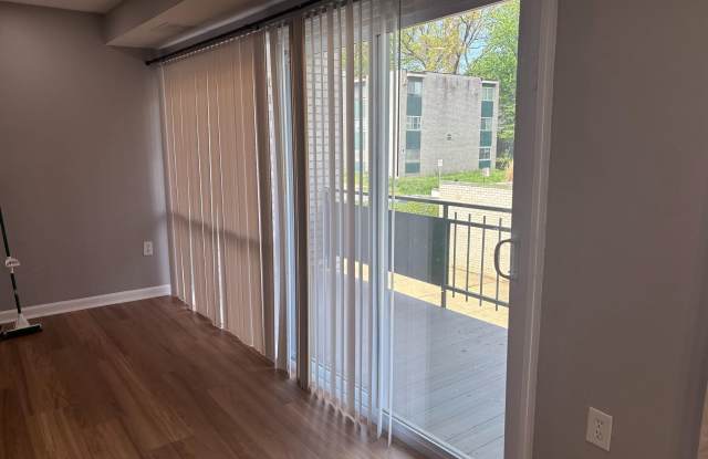 9276 ADELPHI Road