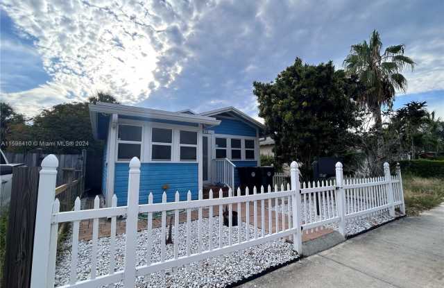413 S K St