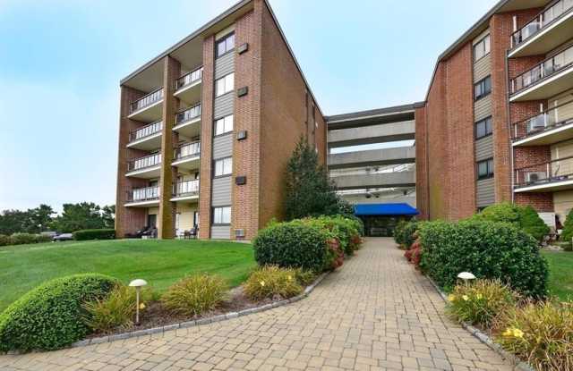 Photo of 1412 CAPELLA S Row unit: 1412