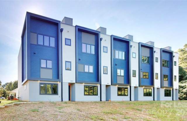 Photo of 3519 Avalon Avenue