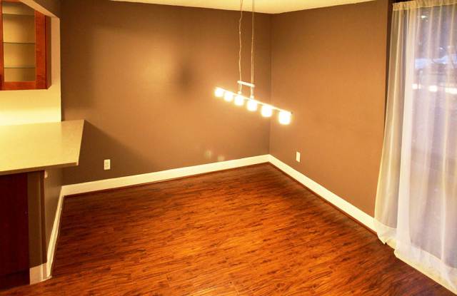 Large 2br/2ba - All utilities included in rent