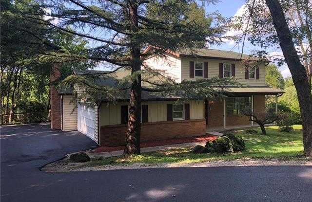 6039 GLEN ROAD - 6039 Glen Road, Lehigh County, PA 18036