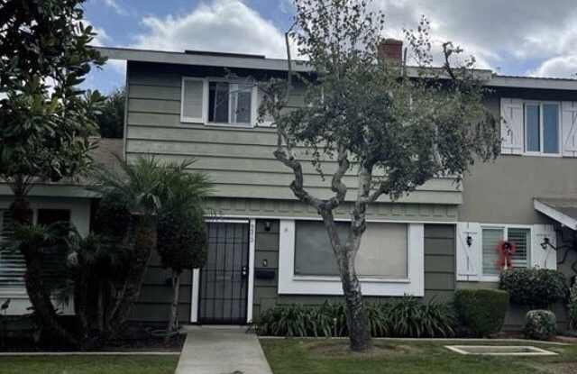 9572 Cornwall Drive
