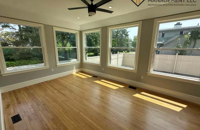 Photo of 50 East Clinton Street - Unit 1