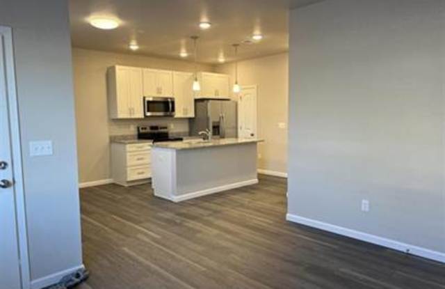 1515 Richard Martin Drive#101