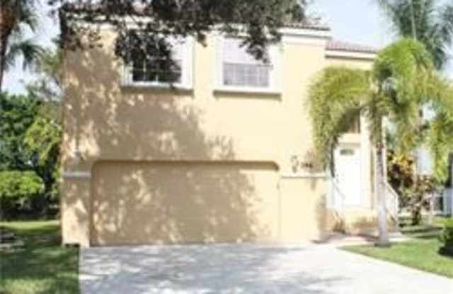 256 NW 118th Dr