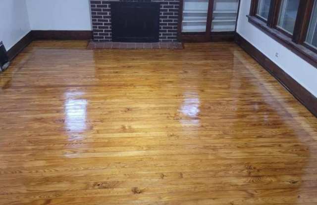 Photo of 102 Ann Arbor Lane