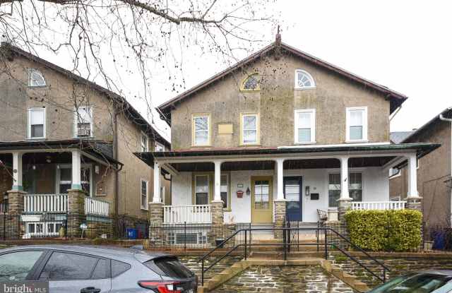 21 E ABINGTON AVENUE