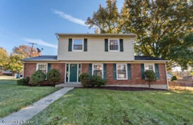 821 Marengo Dr - 821 Marengo Drive, Middletown, KY 40243