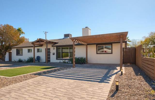 Charming 4BR House in Scottsdale