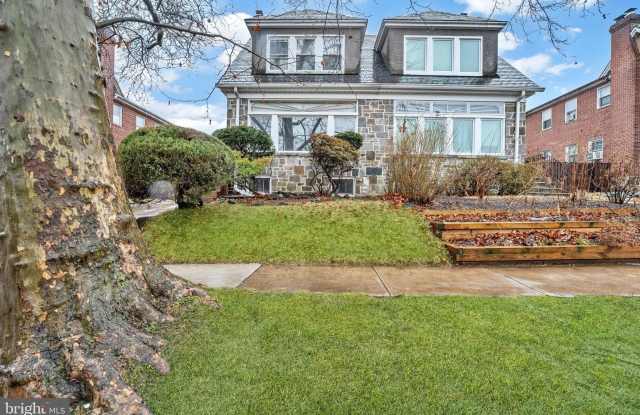 2219 CHESTERFIELD Avenue