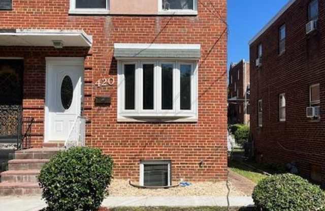 Photo of Semi Detached Home in Riggs Park!