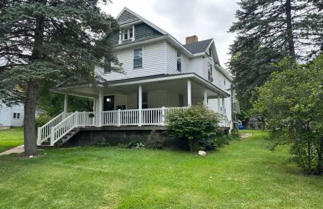 322 South Stewart Avenue - 2