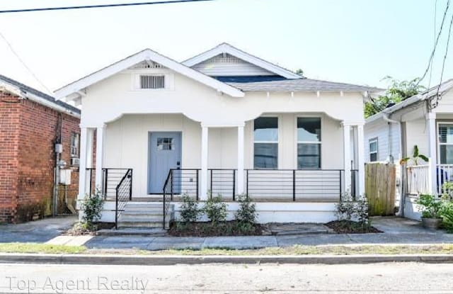 8708 Spruce St - 8708 Spruce Street, New Orleans, LA 70118