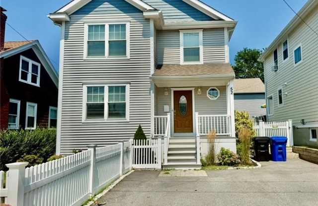 52 Bedlow Avenue