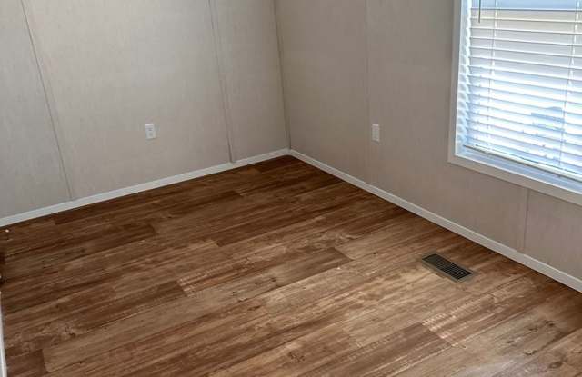 BRAND NEW-3 Bedroom / 2 Bath