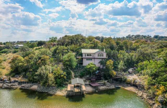 830 Los Escondidos Road