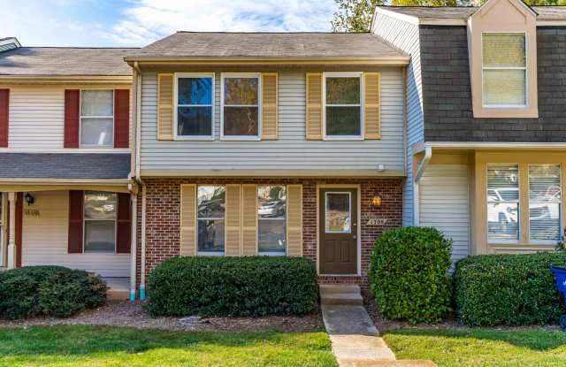 Photo of 1708 Ithaca Lane - A