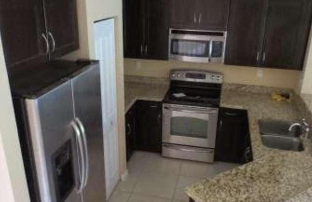 3606 NW 29TH CT