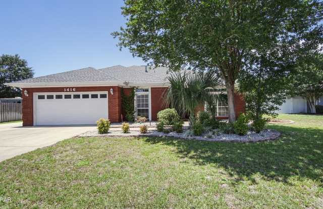 Photo of 1416 Inverness Road
