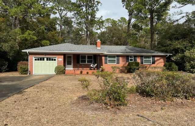 Charming One Level Updated Brick Ranch with a Central and Convenient Location! - 4419 Cascade Road, Wilmington, NC 28409