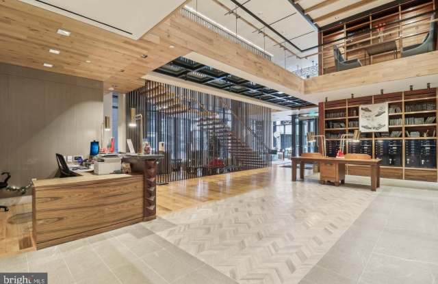 70 N Street SE unit: N811