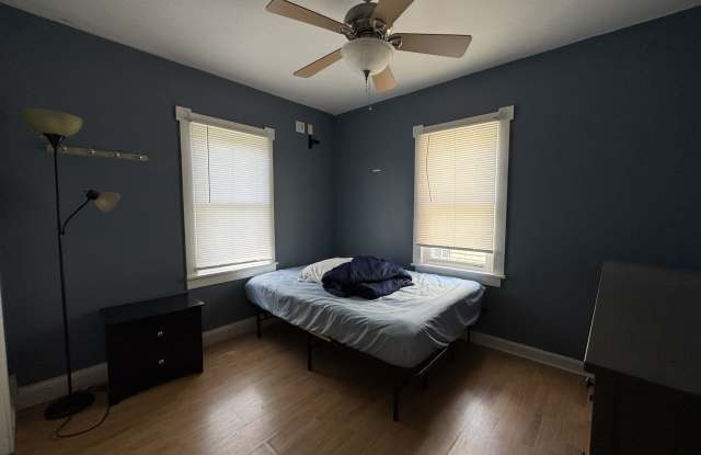 Photo of 980 Willey Street - 1