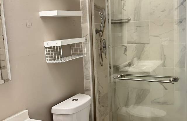 4341 Bloomington Avenue