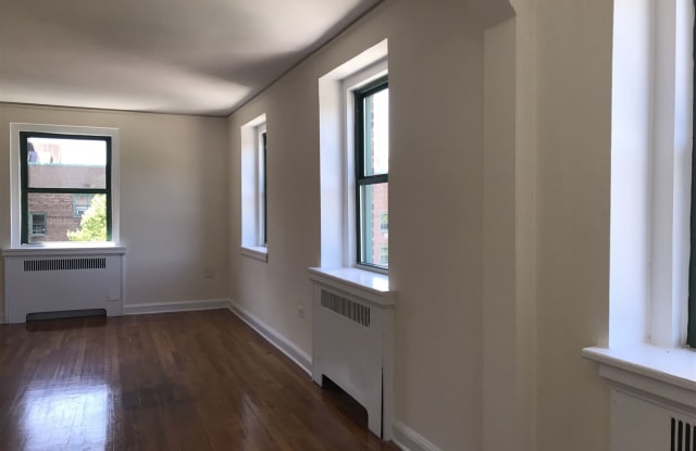 550 W 190th St - 550 West 190th Street, New York City, NY 10040