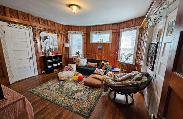 Great large 3 bedroom Available 9/1/26